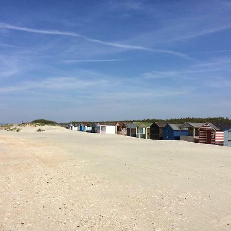 Wittering Holiday Home 이스트 위터링 외부 사진