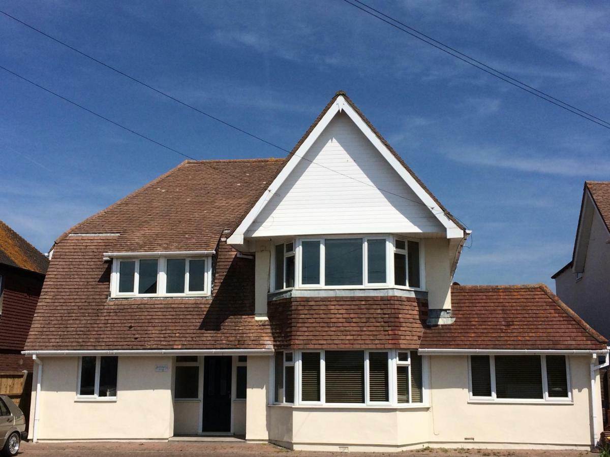 Wittering Holiday Home 이스트 위터링 외부 사진