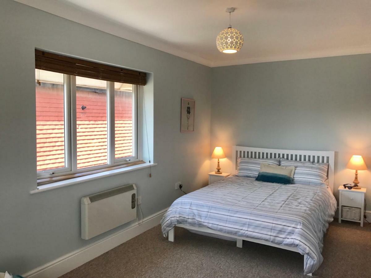 Wittering Holiday Home 이스트 위터링 외부 사진